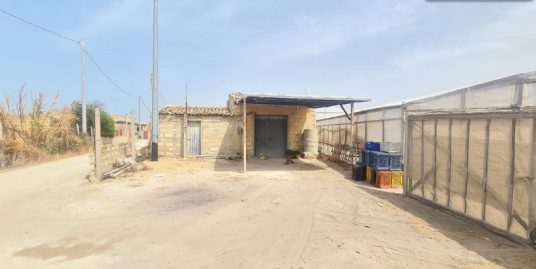 Vendesi azienda agricola in c.da Macconi – Lido Acate