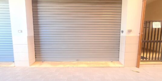 Vendesi due garage a Vittoria in via Guido de Ruggero