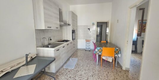 Affittasi periodo estivo appartamento in via delle Sardine a Scoglitti
