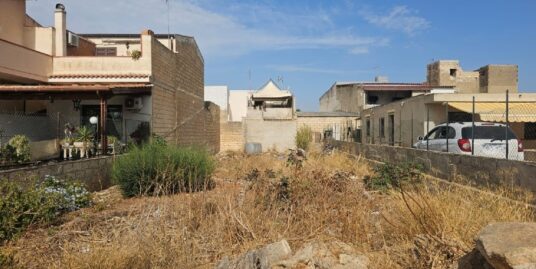 Vendesi terreno edificabile in via Ettore Maiorana a Vittoria